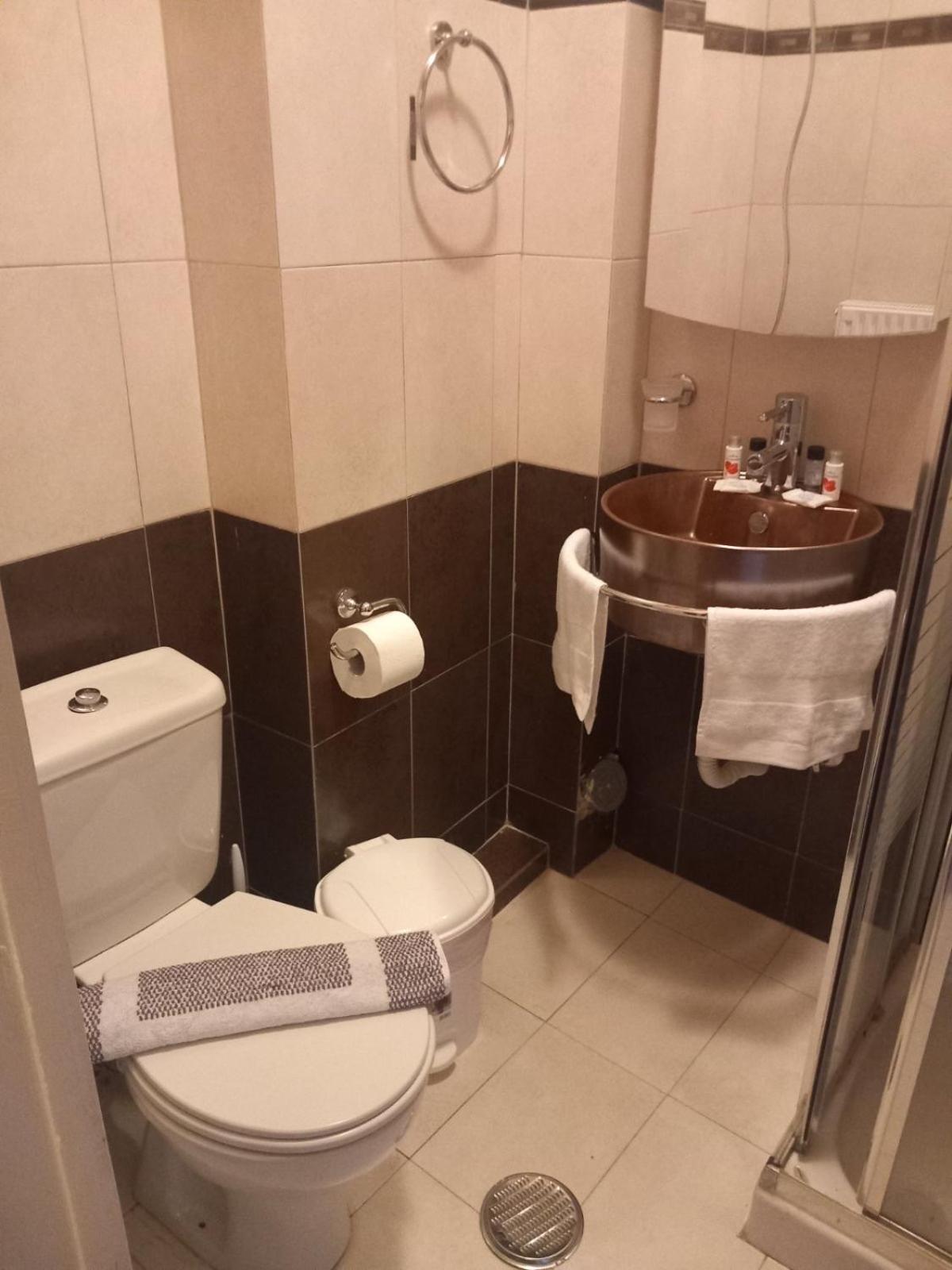Afrodite Artemida  Ngoại thất bức ảnh